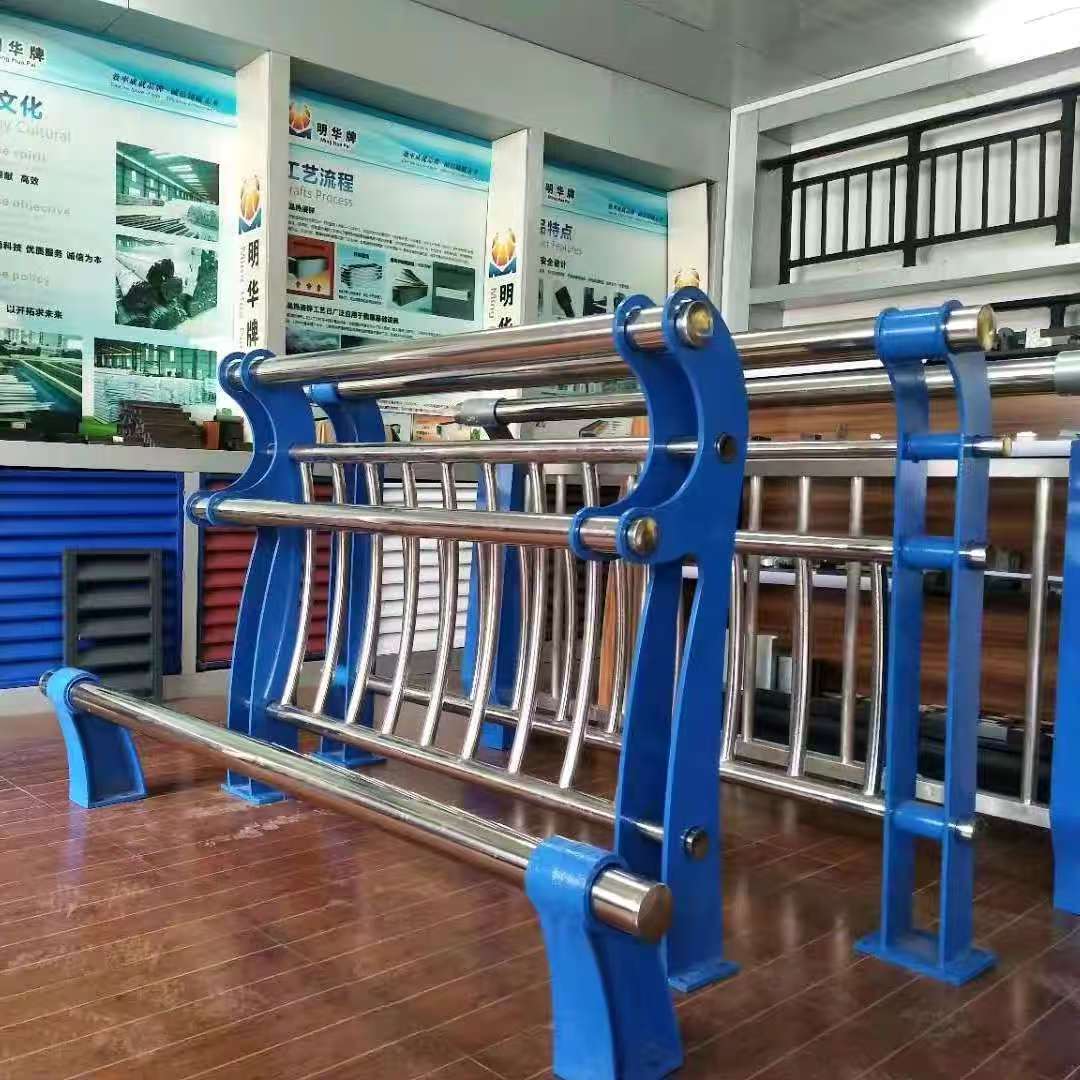深圳市不锈钢护栏桥梁护栏 - 方案